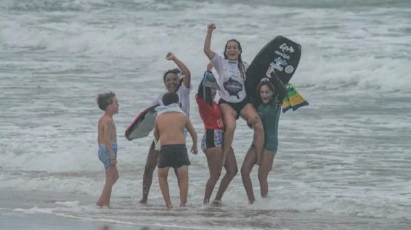 Circuito Cearense de Bodyboarding 2026 movimenta a Praia do Futuro com apoio da Prefeitura de Fortal